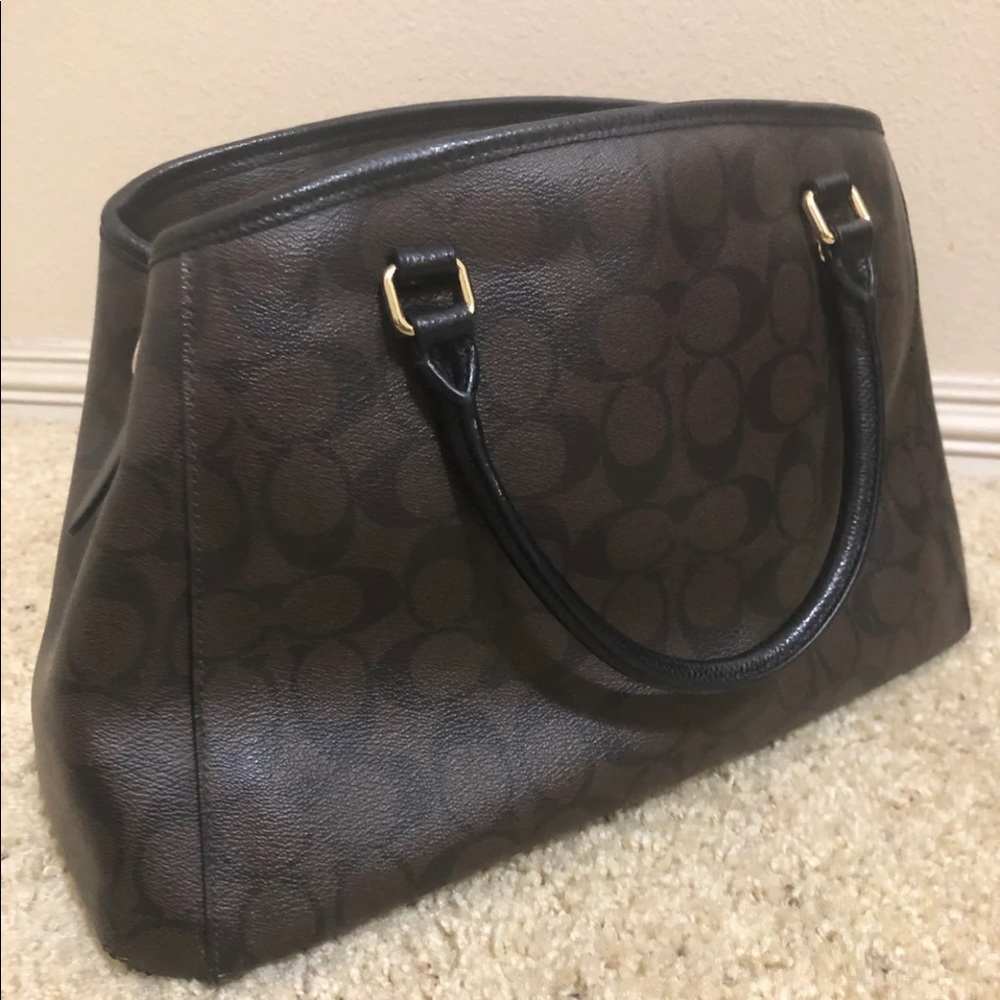 Coach purse - Picture 3 of 4